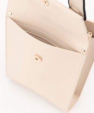 LA BAGAGERIE 【maison vert】 【超軽量！】フラップスマートショルダー アイボリー