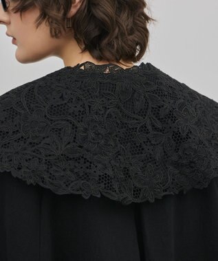 GRACE CONTINENTAL タッセル付レースカラー ブラック