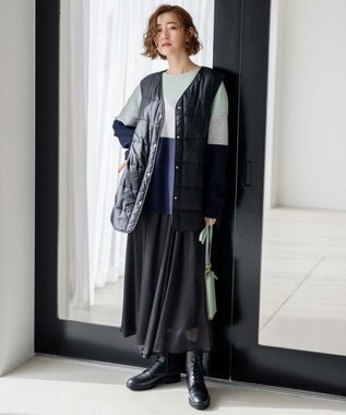 23区 スマホ  ポシェット スモーキーグリーン系