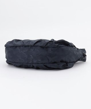 Y'SACCS 迷彩ジャカードシャーリングショルダーバッグ ネイビー