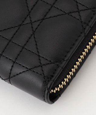 LA BAGAGERIE シープキルティング　ラウンドウォレット ブラック