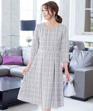 Tiaclasse 絶妙なMIXカラーのツイード素材で存在感溢れるタックワンピース オフブラック