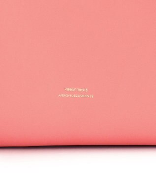 23区 【先行予約】スクエアフラット ショルダーバッグ ピンク系