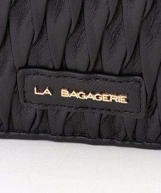 LA BAGAGERIE シープレザープリーツ加工二つ折り財布 ブラック