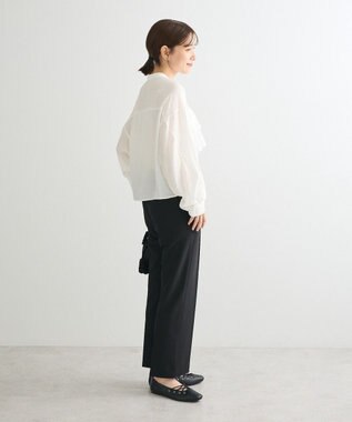 Green Parks シアーフリルショート丈ブラウス Off White