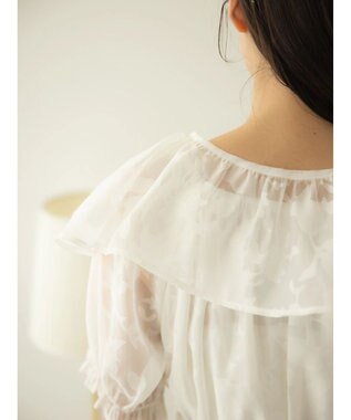 earth music&ecology 衿付きフラワーブラウス Off White