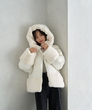 earth music&ecology フードファー中綿ショートコート ホワイト