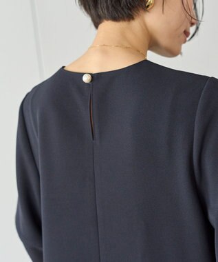 UNFILO BEAUTY MOVE ペプラムブラウス ネイビー