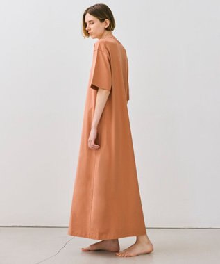 BEIGE， 【BEIGE,ecru/WEB限定・洗える】JERSEY STITCH / コットンAラインワンピース Nude camel