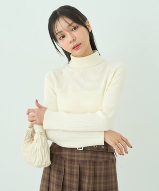 earth music&ecology やわらかタッチタートルネックニットプルオーバー Ivory