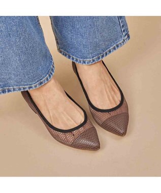 MODE ET JACOMO <carino>ポインテッドトゥメッシュパンプス ブラウン