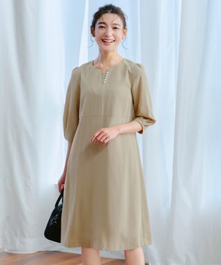 Tiaclasse L 【洗える】パール付きタックスリーブワンピース ベージュ