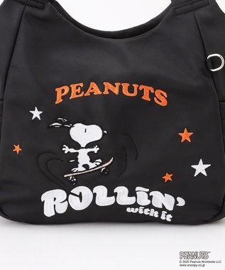 Y'SACCS SNOOPYデザイン サイドギャザー2wayトート　Mサイズ(スケートボード） ブラック