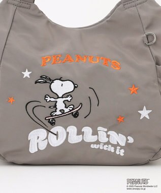Y'SACCS SNOOPYデザイン サイドギャザー2wayトート　Mサイズ(スケートボード） グレー