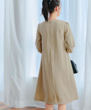 Tiaclasse L 【洗える】パール付きタックスリーブワンピース ベージュ