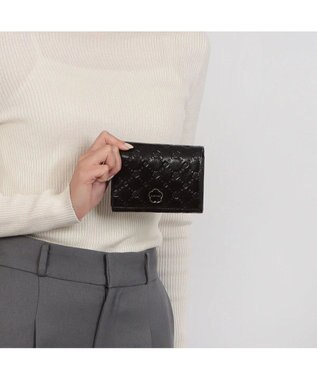 CLATHAS アクシオン 二つ折り財布 ブラック