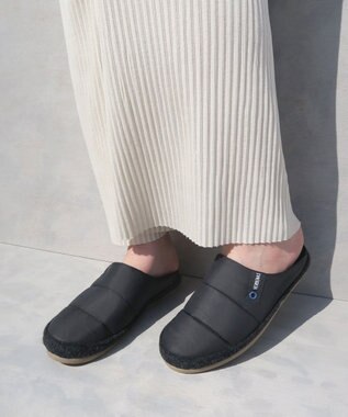 BONTRE 【VERBENAS/ベルベナス】ダウンスリッポン (ユニセックス） ブラック