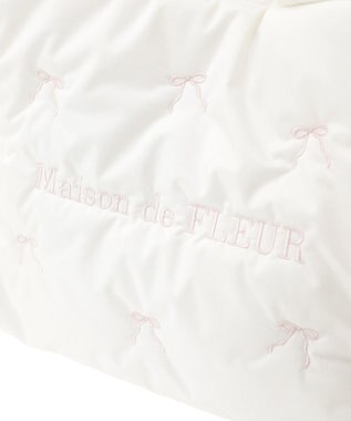 Maison de FLEUR リボン刺繍パファー2Wayトートバッグ Ivory