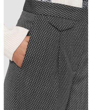 JOSEPH クラバットウール　テーパードトラウザーズ Ivory/Black