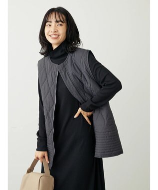 Green Parks ヒョウタンキルトミドル丈ベスト Charcoal Gray