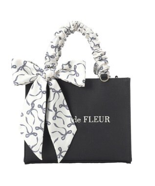 Maison de FLEUR スカーフ付きギャザーハンドル２Ｗａｙバッグ Black