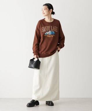 AMERICAN HOLIC 刺繍裏毛プルオーバー Brown