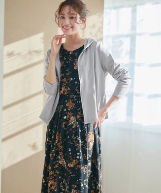 Tiaclasse L 【UVケア・接触冷感】“やみつき”ショートパーカー グレー