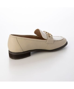 ing <ing>チェーンモチーフローファー アイボリーコンビ