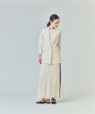 GRACE CONTINENTAL ラインビジューロングスカート キナリ