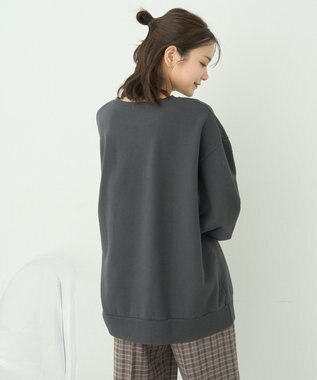 earth music&ecology ウ゛ィンテージ風裏毛ロゴプルオーバー Charcoal Gray