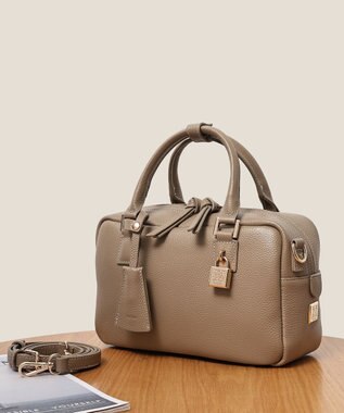 style code 【PADMA/パドマ】 キーチャーム付 本革ボストンバッグ