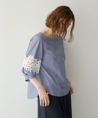 YECCA VECCA ストライプ柄レース切替ブラウス Navy