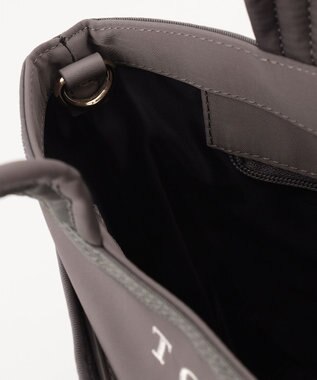 TOCCA 【WEB＆一部店舗限定】【撥水・サスティナブル素材】T-INCONTRO TOTE S トートバッグ S グレージュ系
