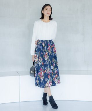 組曲 S 【23AW】ローズブーケプリント フレアスカート ネイビー系5