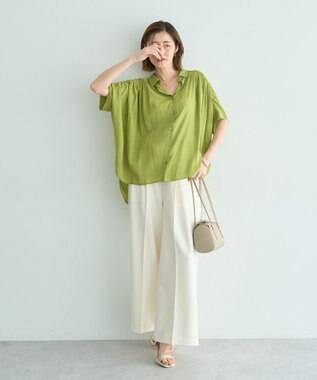 YECCA VECCA 【ドライタッチ】シアーバックギャザーシャツ Lime Green