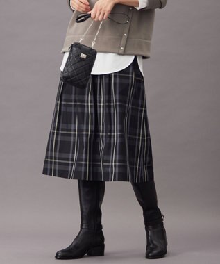 J.PRESS LADIES 【洗える】2/2綾 メモリーチェック タック スカート ブラック系3