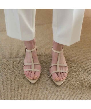 MODE ET JACOMO <carino>ポインテッドトゥTストラップサンダル ベージュエナメル