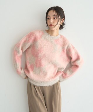 YECCA VECCA フラワー柄シャギーニット