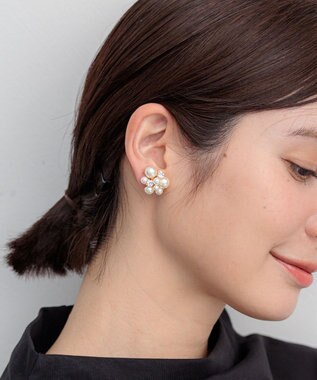 組曲 パールライククラウド イヤリング