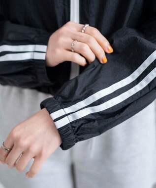 WEGO シアーナイロンラインショートパーカー ブラック