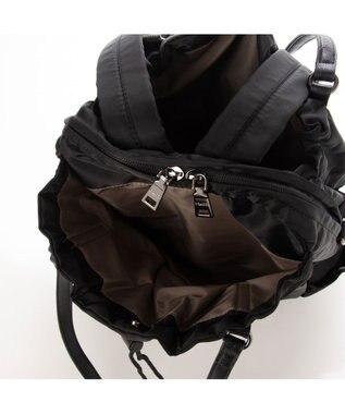 Y'SACCS 【Y’SACCS vous et】ポーチ付き4WAYリュック ブラック