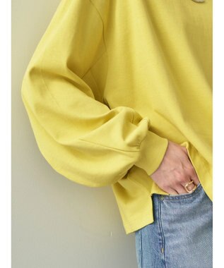 AMERICAN HOLIC 袖ボリュームカットプルオーバー Yellow