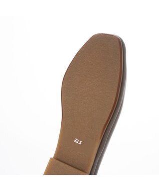 ing <ing>【サスティナブルシリーズ】Vカットフラットパンプス オーク