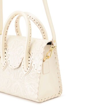 GRACE CONTINENTAL Metalic RS-ca パールホワイト