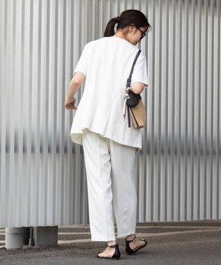 Green Parks テーパードパンツ Ecru