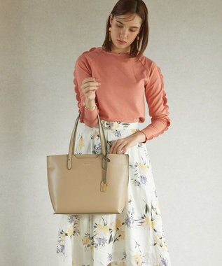 style code 【MERCURYDUO/マーキュリーデュオ】両アオリポケット サイド配色A4トートバッグ　 キーチャーム付 ベージュ