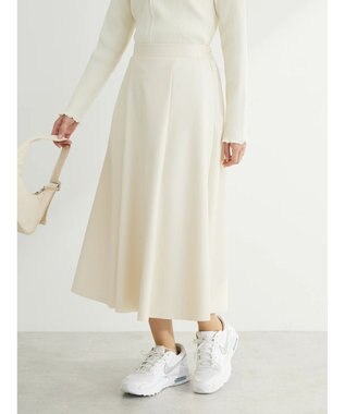 Green Parks レザーライクキリカエＡラインスカート Ivory