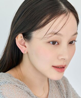 Phoebe 〈痛くないシリーズ/金属アレルギー対応〉クイーンパールビジューライトフィットイヤリング/ニッケルフリー ホワイト