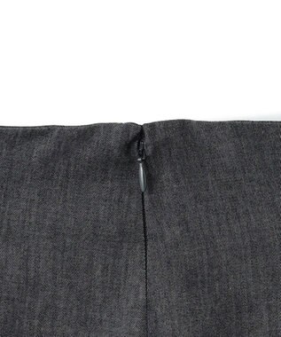 BEIGE， POMEGRANATE / ロングスカート Chambray Black