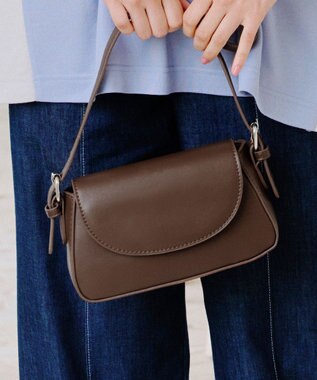 Tiaclasse 【安田美沙子さん着用・2TYPE肩紐/ショルダー&斜め掛け】フラップミニバッグ モカ(プレーン）